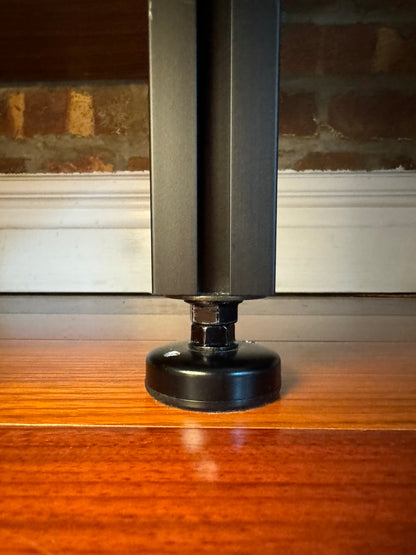 Reproduction OMNI Wall Unit Pole Black 126"